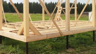 Сарай на винтовых сваях или хозблок на сваях Бердск цена от 2499 руб. / шт.
